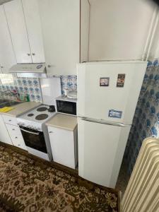 Nhà bếp/bếp nhỏ tại Acropolis view 3 shared room +6 ảnh