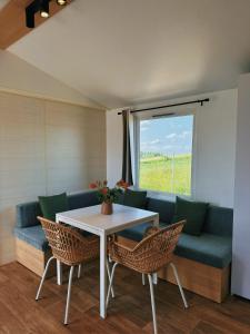 Posezení v ubytování Mariseltinyhouse