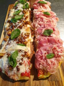 Menjar al bed and breakfast o a prop 19 fotos més