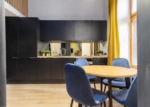 Una cocina o cocineta en Piotrkowska 92 Studio A