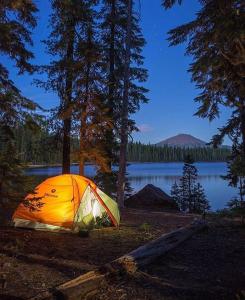 Gallery image ng glamping camping kamping sa Ungasan