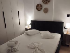 Postel nebo postele na pokoji v ubytování Iris pool House