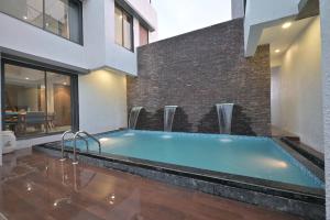 Bazén v ubytování Jalsa Villas Phase 2 nebo v jeho okolí