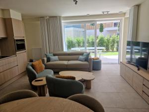 TV a/nebo společenská místnost v ubytování Sailorshouse