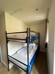 - 2 lits superposés dans une petite chambre dans l'établissement Apartment Paradiski 309, à La Plagne Tarentaise