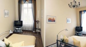 A television and/or entertainment centre at Classic Central Apartment