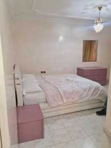 villa sofia - NON DISPO tesisinde bir odada yatak veya yataklar