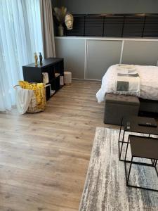 Guestsuite The Nest客房内的一张或多张床位