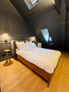 Postel nebo postele na pokoji v ubytování Chez Sandrine, mon appartement élégant + parking