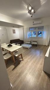 Χώρος καθιστικού στο Apartamento Alberdi 1634