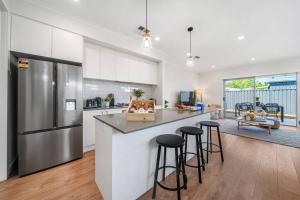 Kuchyň nebo kuchyňský kout v ubytování Urban Luxe - Designer, BBQ, WiFi