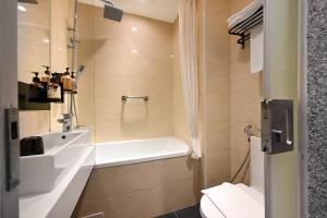 Koupelna v ubytování 綺樂文旅 康定館 Le Room Hotel Kangding