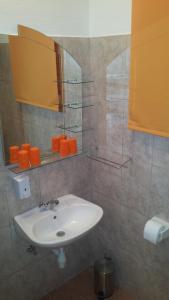 Koupelna v ubytování Guest House Adriatic