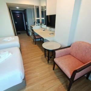 Gallery image of Mayflower Grande Hotel Phitsanulok in Phitsanulok +48 photos