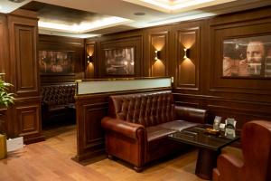 Ruang duduk di TIME Rako Hotel