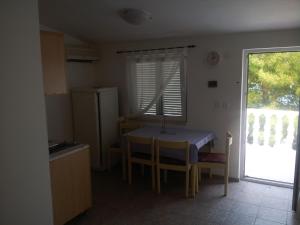 Kuchyň nebo kuchyňský kout v ubytování Apartment Viktor