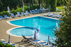 Bassein majutusasutuses Legends Tskaltubo Spa Resort või selle lähedal