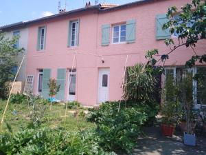 Φωτογραφία από το άλμπουμ του Les Toiles du Figuier σε Espéraza +20 φωτογραφίες