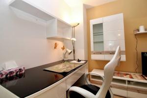 Kuchyňa alebo kuchynka v ubytovaní Cozy Apartment FREE parking