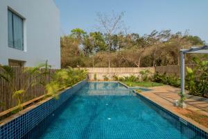 Bazén v ubytování El Rocio Estate 2bhk in Assagao 8 min away from Vagator nebo v jeho okolí