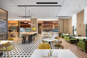 Restaurace v ubytování Home2 Suites by Hilton Guiyang Guanshanhu