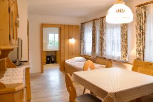 Istumisnurk majutusasutuses Ferienhaus am Fluss
