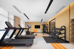 Fitness centrum a/nebo fitness zařízení v ubytování Home2 Suites by Hilton Guiyang Guanshanhu