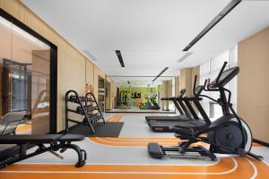 Fitness centrum a/nebo fitness zařízení v ubytování Home2 Suites by Hilton Guiyang Guanshanhu