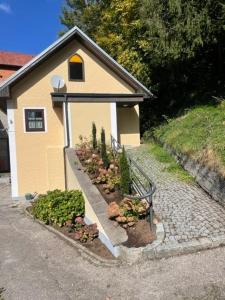 Hoone, kus puhkemaja asub