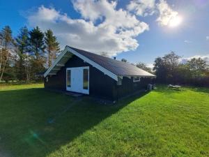 Zahrada ubytování Holiday Home Nayati - 800m from the sea by Interhome