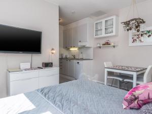 Køkken eller tekøkken på Holiday Home Moitakuru a17 by Interhome