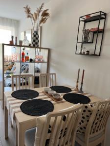 Kuchyň nebo kuchyňský kout v ubytování HelloBalaton Apartman
