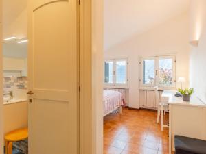 Postel nebo postele na pokoji v ubytování Apartment Punta Grumo 2 by Interhome