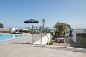 Hồ bơi trong/gần Luxury Los Mojones Villa Stunning Seaviews Large Terraces & Private Pool Villa Tendereteros Puerto Del Carmen