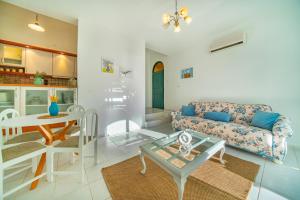 ครัวหรือมุมครัวของ Kaya Apartments Kalamar