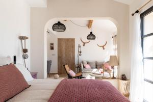 LA BASTIDE DES CULS-ROUSSET的休息区