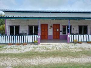 Bangunan di mana terletaknya rumah percutian