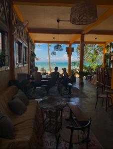 Gallery image of Seashell Guesthouse, bar and tattoos in Koh Rong Sanloem