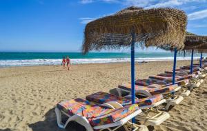 Playa de o cerca de este apartamento