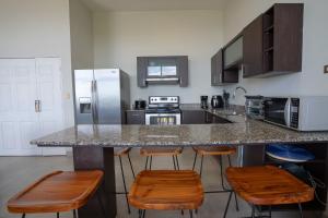 Ảnh trong thư viện ảnh của Ocean Breath Villa at Villas Sol Resort ở Sardinal