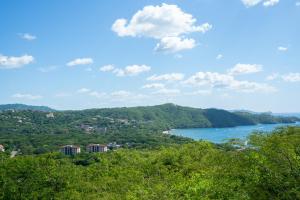 Ảnh trong thư viện ảnh của Ocean Breath Villa at Villas Sol Resort ở Sardinal +22 ảnh