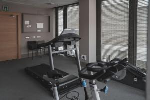 Fitness centrum a/nebo fitness zařízení v ubytování Zenit San Sebastián