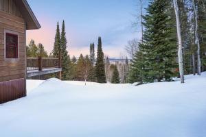 Private Home in Western Foothills en invierno