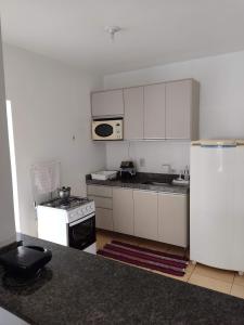 Kuchyň nebo kuchyňský kout v ubytování Apto amplo próximo a Prati