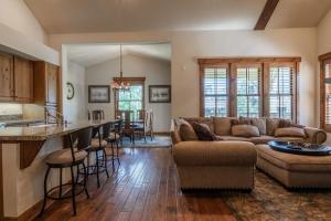 Gallery image of Lodges 1112 - 3 Bed townhome with Loft in Mammoth Lakes