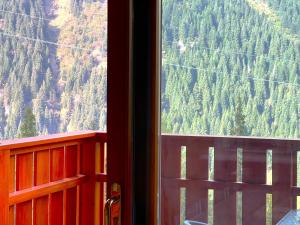 Afbeelding uit fotogalerij van Affittimoderni San Simone - Appartamento Sci Sole in Valleve +34 foto's