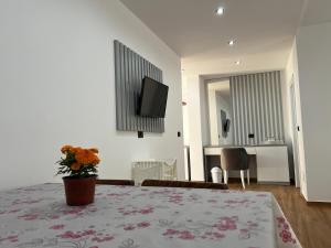 TV a/nebo společenská místnost v ubytování Vila Herta - Escape