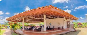 Ресторан / й інші заклади харчування у Hotel Arrayanes del Quindío