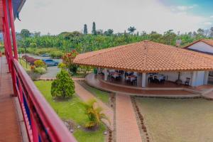 Сад в Hotel Arrayanes del Quindío