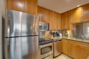 Billede fra billedgalleriet på Beachfront Biloxi Condo Balcony and Community Perks i Biloxi